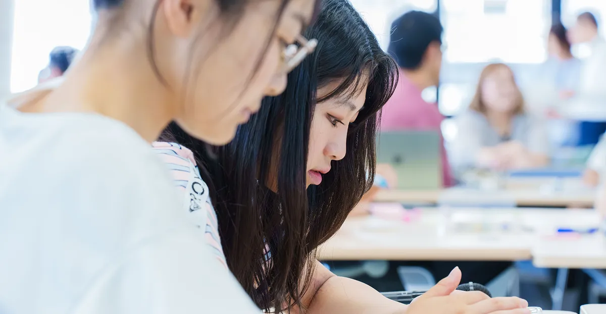 作業現場で働く人